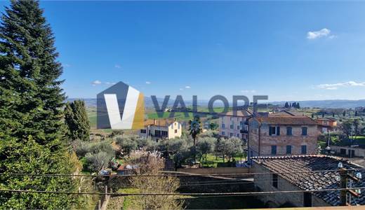 MARSCIANO - CERQUETO: APPARTAMENTO NEL CENTRO STORICO