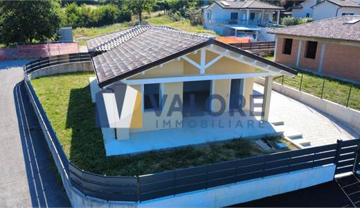 PERUGIA - TOPPO FONTANALLE: VILLA PANORAMICA DI NUOVA COSTRUZIONE
